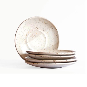 Assiette à dîner classique en porcelaine crème à pieds, finition brillante, design moderne de luxe, vaisselle écologique - Product Image 3