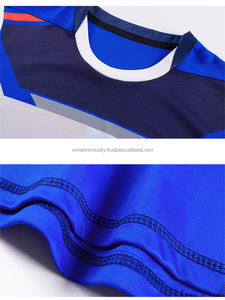 Jersey y calcetines de fútbol de sublimación transpirables de secado rápido personalizados profesionales con diseño de ropa deportiva - Product Image 5