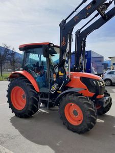 รถแทรกเตอร์คูโบต้า M4060 คุณภาพสูง 70 แรงม้า ขับเคลื่อน 4 ล้อ พร้อมที่ตักด้านหน้า สีแดง รถแทรกเตอร์อเนกประสงค์ พร้อมส่งออก - Product Image 3