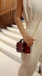 Bolso de mano tipo clutch pequeño con cadena para llevar cruzado - Cuero genuino italiano - Hecho a mano - PS654 - Product Image 5