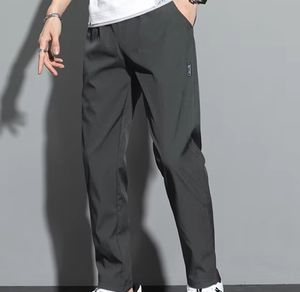 Pantalon de sport décontracté en laine pour homme, taille mi-haute, séchage rapide, respirant, coupe ample, collection automne 2026 - Product Image 5