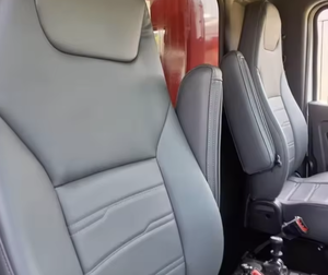 Best!! 6x4 Diesel Tractor Unit Heavy Duty <b>Prime</b> Mover Semi Truck Head For Commercial Cargo Logistics And Highway Transportation - Product Image 5