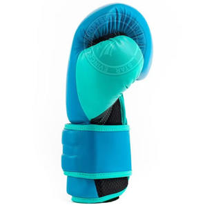 Guantes MMA de alta calidad de 12oz, logotipo personalizado, mejor venta al por mayor, nuevo diseño, Kick Boxing, entrenamiento de artes marciales, guantes de perforación de 16oz y 14oz - Product Image 3