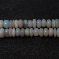 Perles en forme de rondelle lisse d'opale australienne naturelle perles d'opale de feu multiples perles de pierres précieuses d'opale australienne 6X9MM 15''Inch