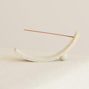 Porte-encens circulaire moderne en marbre, fait à la main, en forme d'anneau, en pierre naturelle, support pour bâtonnets d'encens, brûleur d'arômes minimaliste zen, le meilleur - Product Image 6