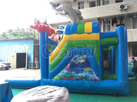Structure gonflable combinée Sea Life Cartoon avec toboggan, parcours d'obstacles, espace cachette et jeux de divertissement