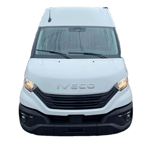 NUEVO IVECO DAILY VAN 2025 4X4 TRACCIÓN EN LAS CUATRO RUEDAS, TRACCIÓN HIDRÁULICA, REMOLQUE DE VOLUMEN ESTÁNDAR, UNIDAD DE TRACTOR/REMOLQUE, TRANSMISIÓN AUTOMÁTICA - Product Image 1