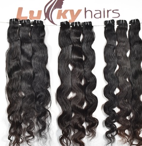 Extensions de cheveux humains indiens Remy à double trame, provenant d'un seul donneur, ondulés (Bodywave), alignés aux cuticules, ondulations naturelles (Water Wave), vierges bruts, qualité fournisseur, confectionnées à la machine - Product Image 5