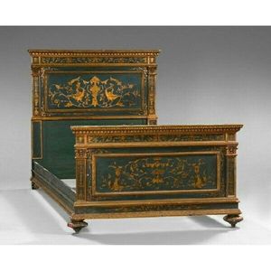 เตียงไม้ยุคฟื้นฟูศิลปวิทยาเครื่องประดับสีเขียวและสีทอง - Product Image 1