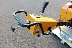 Rouleau vibratoire à tambour de 25 KN à démarrage électrique à vendre Catégorie de produit Moteurs vibrants - Product Image 2