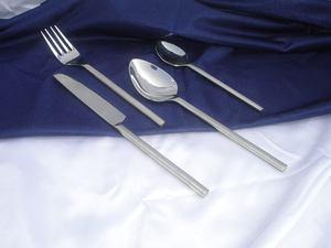 Design haut de gamme moderne siècle brillant vaisselle de table polonaise ensemble de couverts pour usage domestique et de fête hôtel ware ensemble de couverts fantaisie - Product Image 3