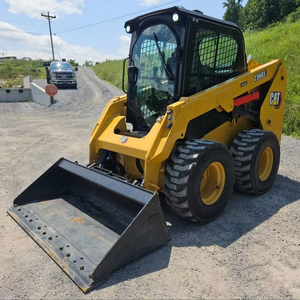 Livraison gratuite Chargeuse sur pneus CATERPILLAR 236D3 avec cabine EROPS, chauffage et climatisation. Accouplement rapide. Chargeur sur pneus auxiliaire hydraulique - Product Image 3