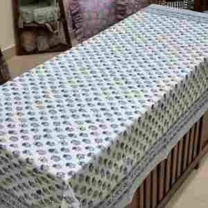 Sanvi K Handicrafts Blue Carnation Real Hand Block Impreso 100% Cotton Table Linen Table Cover - Product Image 2