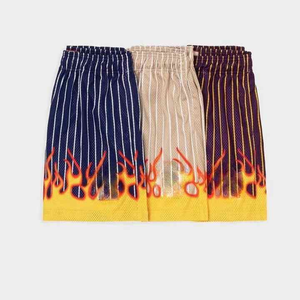 Pantalones cortos para hombre de la mejor calidad, pantalones cortos deportivos de playa con estampado personalizado, pantalones cortos transpirables de malla con patrón de flores densas para hombre - Product Image 2