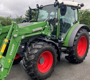 Fendt 211 Power Loader Tractor Motor de 3 cilindros 114hp (124hp con Boost) - Product Image 5