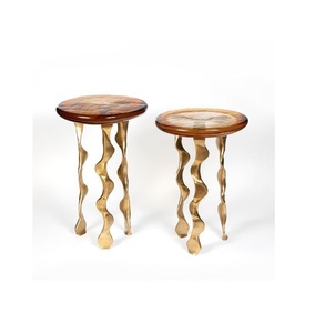 โต๊ะแบบหลอมทำจากอลูมิเนียมหล่อด้วยผิวแบบโบราณสีทองและทองเหลืองรูปทรงสวยงามขายดีที่สุดโต๊ะด้านข้าง - Product Image 3