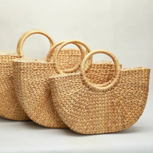 กระเป๋าผักตบชวาทำจากใยธรรมชาติผลิตในเวียดนามสำหรับปิกนิกสไตล์ยั่งยืนหรือออกนอกบ้านแบบสบายๆโดย99 Gold DATA - Product Image 1