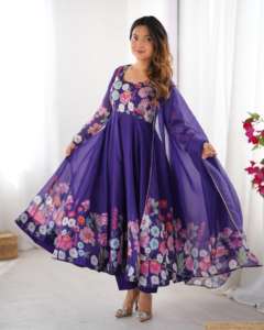 Robes en soie fantaisie Anarkali pour femmes de créateur nouvelle séquence de broderie lourde travail tenues de fête de mariage longueur au sol Salwar - Product Image 4