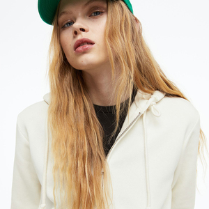 Nouvelle arrivée vente en gros de tissu tricoté à capuche en polaire légère de haute qualité avec impression de logo personnalisé pour la saison d'hiver - Product Image 2