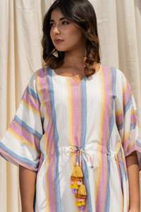 Customize Print V-Neck <b>Three</b> Quarter Cotton Designer Summer Casual Wear Dress Women's Wear Handmade Kaftan Short Cotton Kaftan - Product Image 4