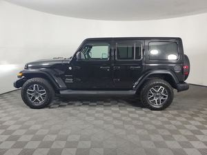Jeep Wrangler Sahara 4 portes 4WD 2024 d'occasion - Product Image 5
