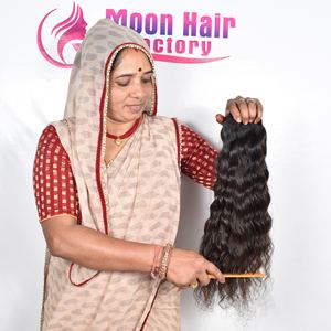 Cheveux humains naturels bruts indiens 100% en ligne, paquet de cheveux bouclés doux et soyeux, exportés à la vente par une usine exclusive en provenance d'Inde - Product Image 4