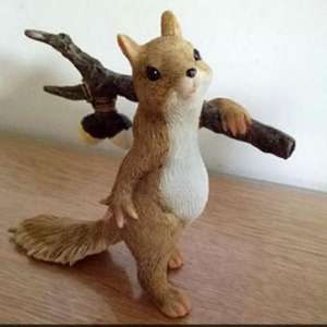 Accessoires pour la maison, sculpture décorative d'écureuil avec un tronc qui se lève, décoration de table, objet artisanal en métal, figurine d'accent, décoration - Product Image 6