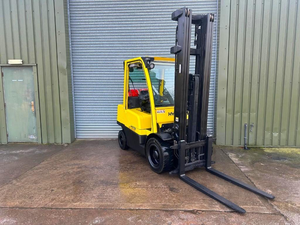 Vente chaude de chariots élévateurs diesel neufs et d'occasion, capacités de 3 tonnes et 4 tonnes, composants principaux : moteur, pompe, moteur, boîte de vitesses, roulement 10001-20000 - Product Image 3