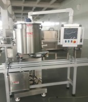 Machine de remplissage automatique à double buse avec contrôle PLC - Remplisseuse de liquides à 2 têtes haute efficacité pour crèmes et lotions cosmétiques