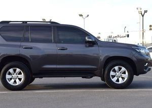 อะไหล่แท้จากโรงงานปี 2023 สำหรับรถยนต์โตโยต้า แลนด์ครุยเซอร์ ปราโด TXL เครื่องยนต์ 2.8 ลิตร เทอร์โบ เบนซิน พร้อมเรดาร์และหลังคาซันรูฟแบบพาโนรามา - Product Image 2