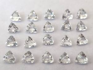 โทแพซสีขาวธรรมชาติ 8 มม. ทรงทริลเลียนเจียระไน คุณภาพเยี่ยม - โทแพซสีขาวคุณภาพดีเยี่ยมแบบเม็ดเดี่ยว - Product Image 3