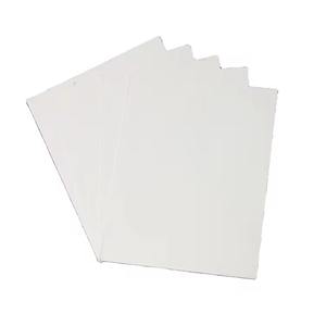 Déchets de bois tendres blanchis économiques pour l'industrie papetière – Matière première en gros - Product Image 1