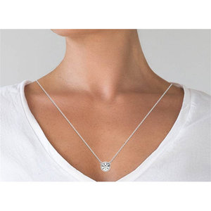 Collar con Colgante de Diamantes Legacy Luxe de 2.00 CTW, Certificado AGI, Oro de 14K, Diamantes Cultivados en Laboratorio, Corte Brillante Redondo para Mujer, Cadena de 18 Pulgadas - Product Image 5