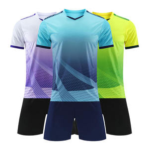 ชุดฟุตบอลสำหรับผู้ชายเสื้อเจอร์ซีย์ฟุตบอลเสื้อเจอร์ซีย์ผ้าโพลีตาข่ายแบบซับลิเมชัน100% - Product Image 2