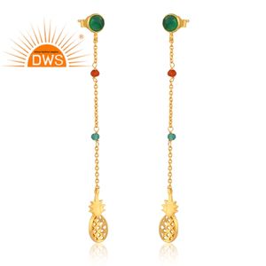 Pendientes colgantes de piedras preciosas de ónix rojo y ónix verde chapados en oro de 18 quilates de la mejor calidad, fabricante de joyería fina Demi - Product Image 2