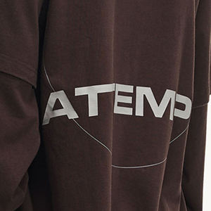 Fournisseur de T-shirts OEM surdimensionnés à double couche en tricot imprimé, lourds, confortables et élégants, option streetwear, motif personnalisé - Product Image 5