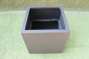 Macetas de Jardín Modernas y Lujosas KNT, Nuevas y Más Vendidas, de FRP Marrón Irrompible, Ligeras, con Acabado Rústico - Product Image 6