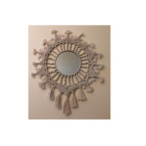 Miroir mural en macramé de conception standard Design décoratif et créatif Finition naturelle Décoration de Noël Miroir mural - Product Image 1