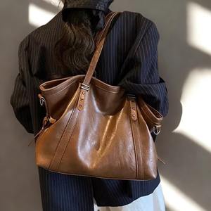 กระเป๋าผู้หญิงหนังแท้งานทำมือคุณภาพส่งออกกระเป๋าสตางค์มีสไตล์และทนทานสำหรับการใช้งานยาวนานจากอินเดีย - Product Image 6