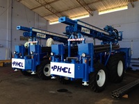 Plateformes de forage rotatives et DTH montées sur chariot pour puits d'eau PDTHR100 à 150