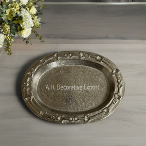 Bandeja ovalada de aluminio aproximadamente acabada para fiestas de boda Ramadán Bandeja decorativa Borde de diseñador para exhibición de chocolate - Product Image 1