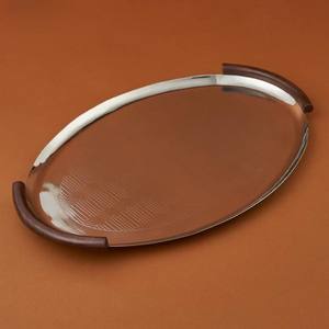 Plateaux de service en métal avec poignée en bois Plateau de service personnalisé Ramadan Special Premium Silver Finished Middle East Design - Product Image 5