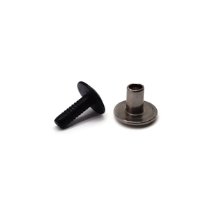 Fabricant de vis sur mesure noires - Product Image 1