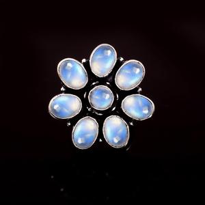 Anillo de Flor de Piedra Lunar Arcoíris, Hecho a Mano, Plata de Ley 925, Joyería de Diseño para Mujer, Anillo Artesanal, Proveedor Mayorista - Product Image 3