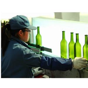 Industrial Grade Automatic Hot Melt BOPP <b>Labeling</b> Equipment with Adjustable <b>Label</b> Positioning Available for World Wide Supply - Product Image 2