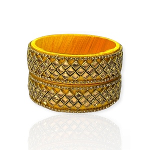 ชุดกำไลข้อมือมุกเส้นด้ายชุบทองเหลืองสีเหลืองสดใส ดีไซน์ทันสมัย เหมาะสำหรับงานเทศกาล กำไลแบบซ้อนกันได้ ราคาขายส่ง - Product Image 3