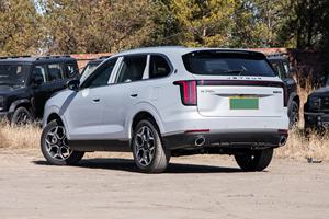 SUV Usada Inteligente y Confortable de 7 Asientos, Automática, con Volante a la Izquierda, Pantalla Giratoria de 15.6 Pulgadas, ADAS Avanzado L2.5 - Product Image 3