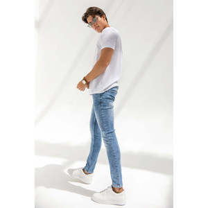 กางเกงยีนส์เดนิมผู้ชายแบบสั่งทำ - ผู้ผลิตโลโก้ตามสั่ง - Product Image 3
