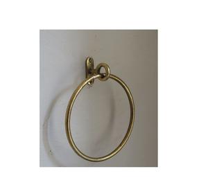 Crochets muraux décoratifs faits à la main en laiton pour l'entrée de la maison offrant un bel équilibre entre style artistique et fonctionnalité - Product Image 1