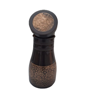Botella de agua de cobre duradera Bebida directa para hervir Agua Saludable para deportes de oficina Uso diario para regalos - Product Image 1